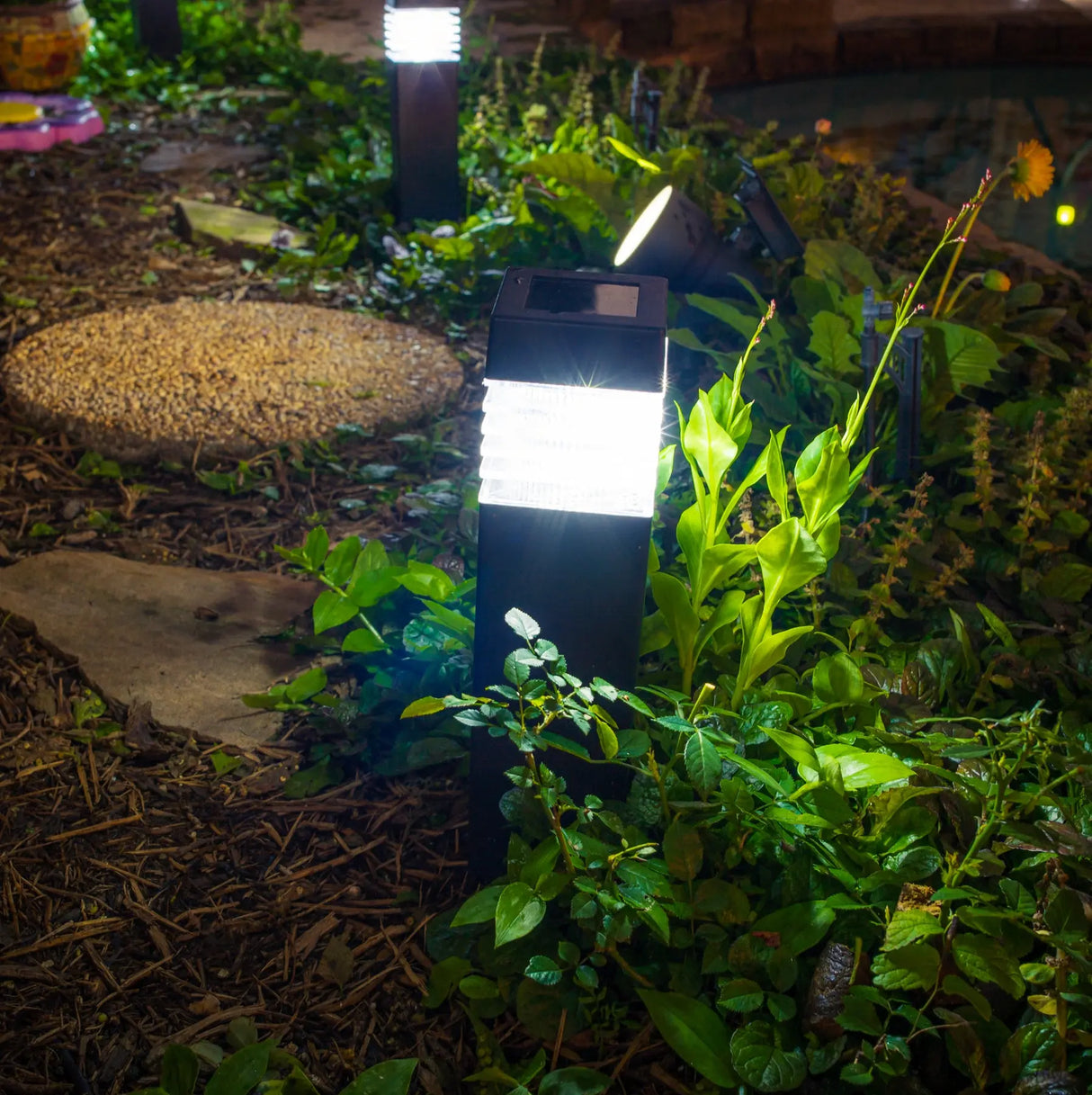 Column Solar Pathway Lights, Set of 4 ShopFGI