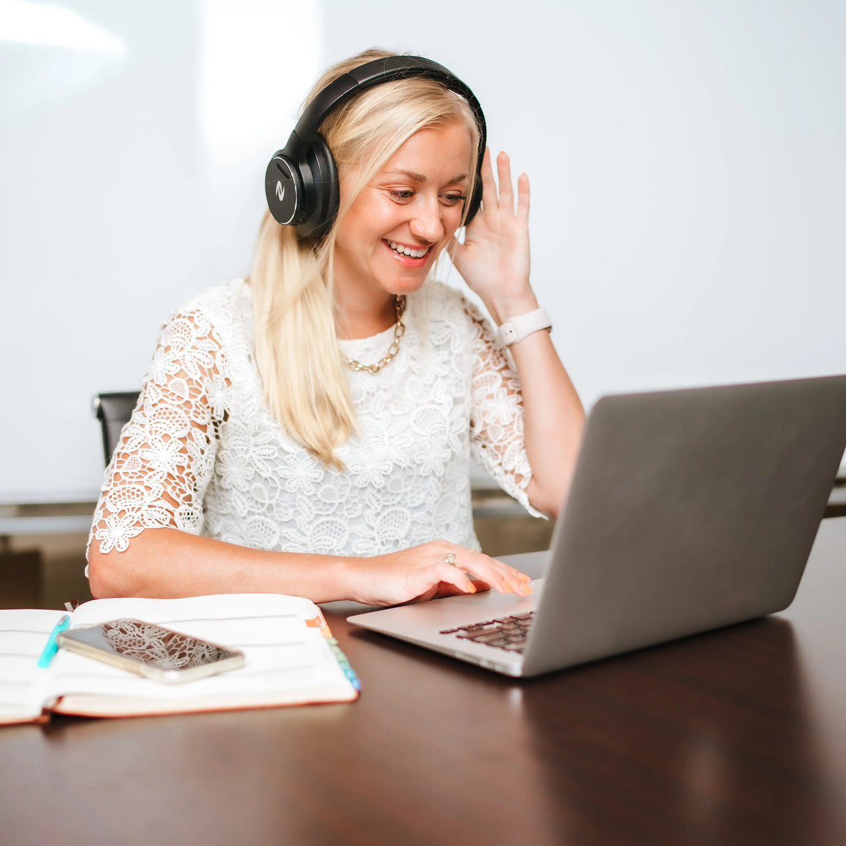 Nuvelon ONE Bluetooth Headphones Nuvelon