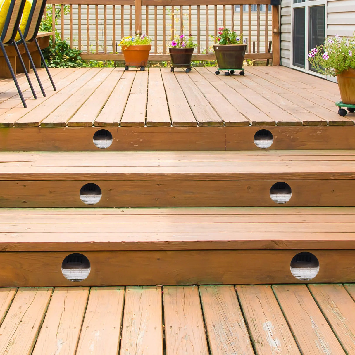 Solar Circular Deck Light, Set of 4 (Black) ShopFGI